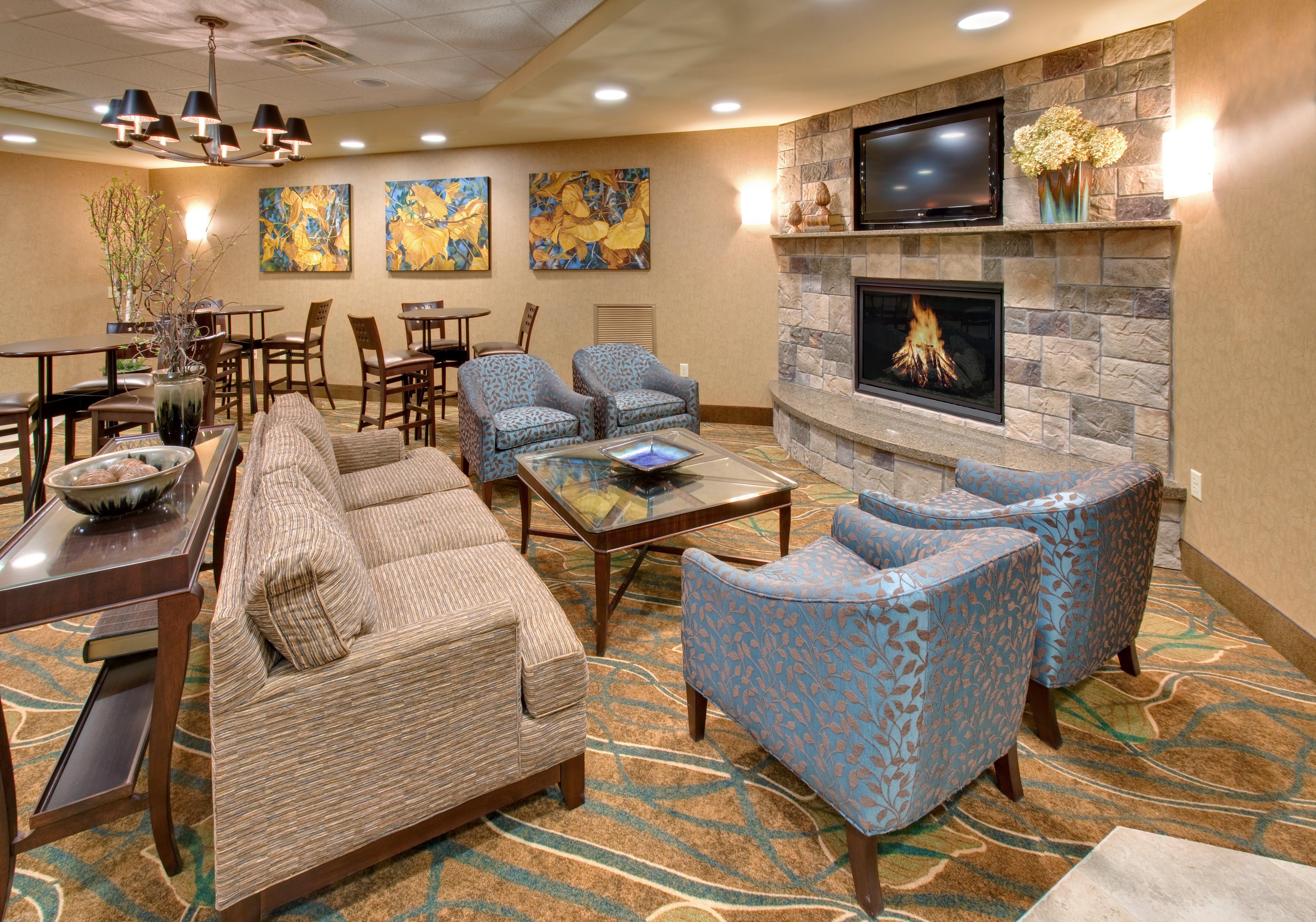 Holiday Inn Express Hotel & Suites Grand Island By Ihg Restaurant photo